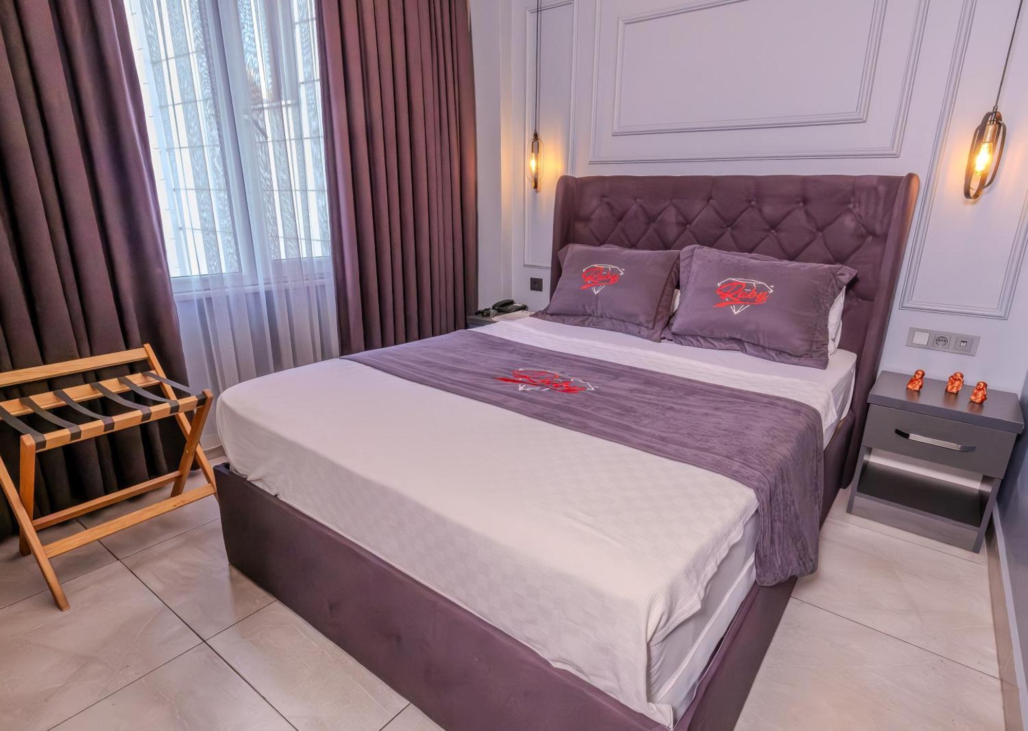 Ruby Otel